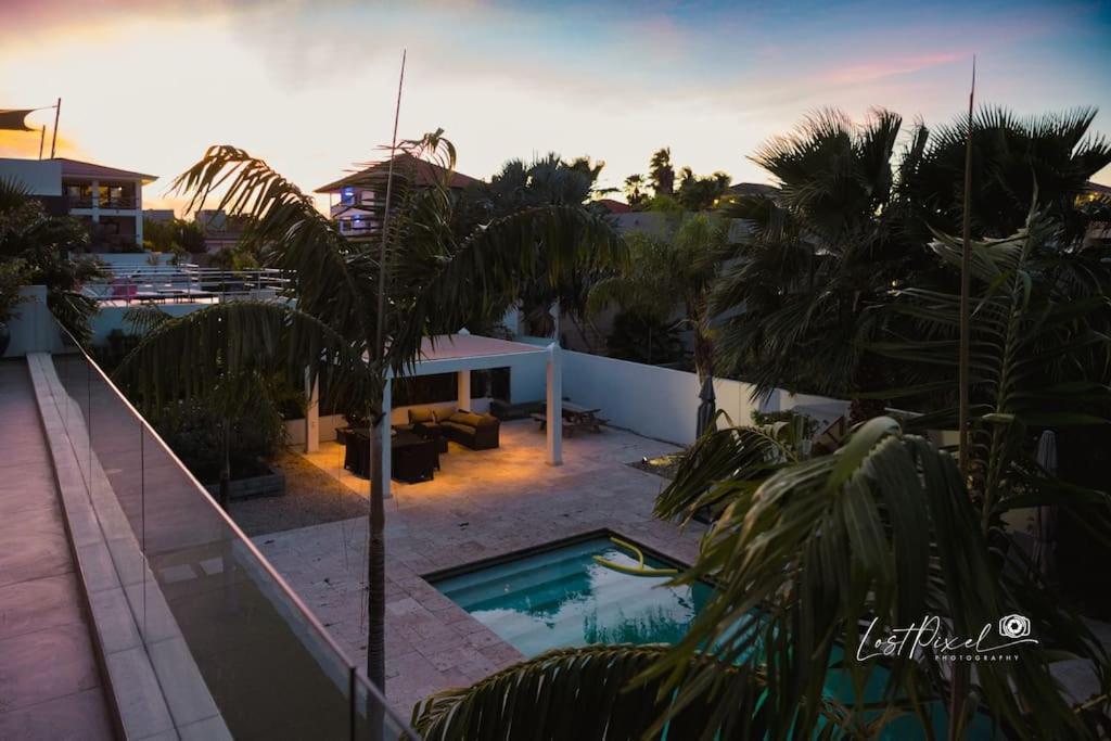 Goudhaen Luxury Private Apartments Jan Thiel Beach Ngoại thất bức ảnh