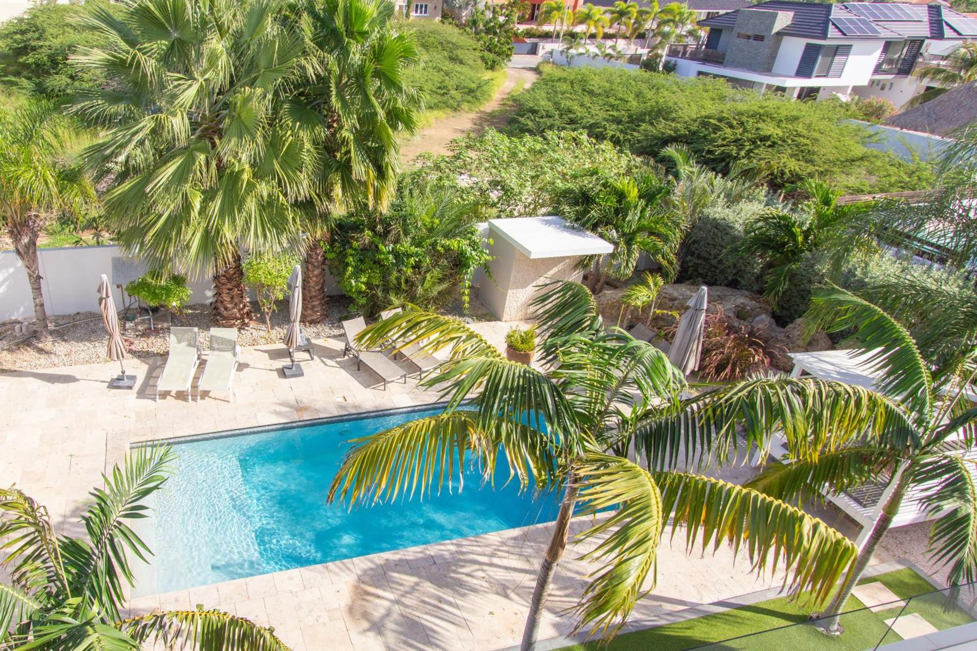 Goudhaen Luxury Private Apartments Jan Thiel Beach Ngoại thất bức ảnh