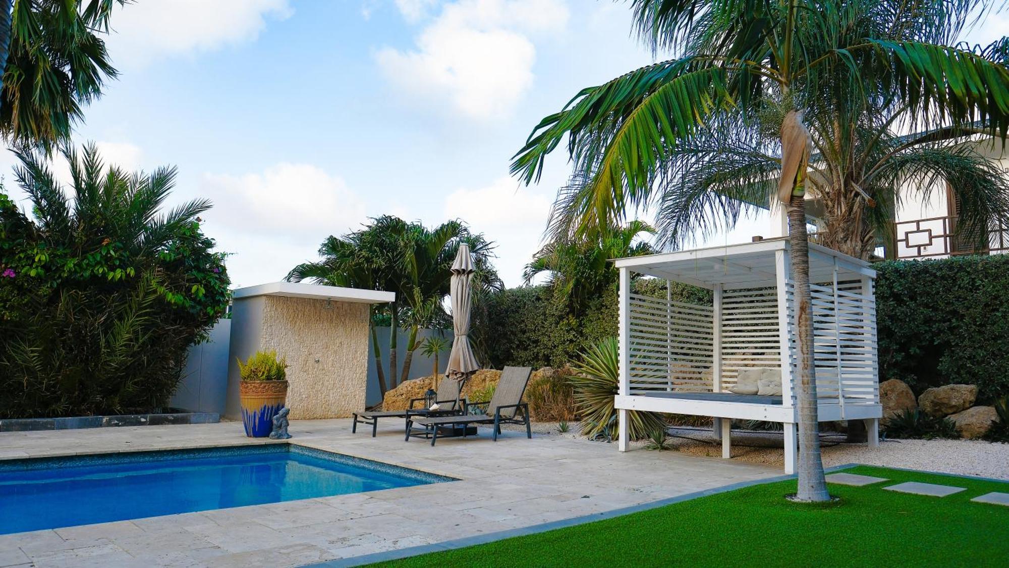 Goudhaen Luxury Private Apartments Jan Thiel Beach Ngoại thất bức ảnh